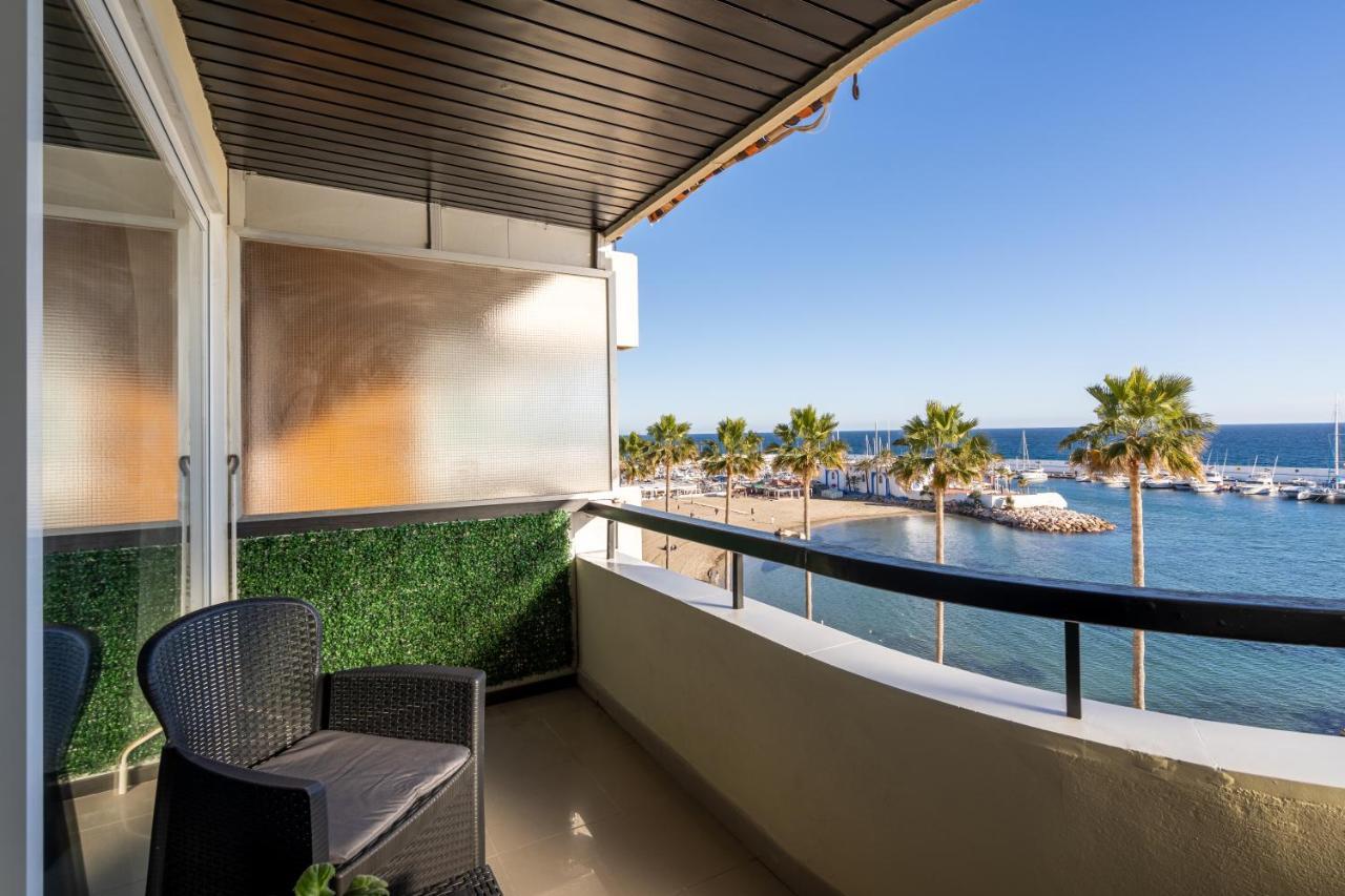Beachfront Studio With Stunning Sea Views Marbella Exterior photo