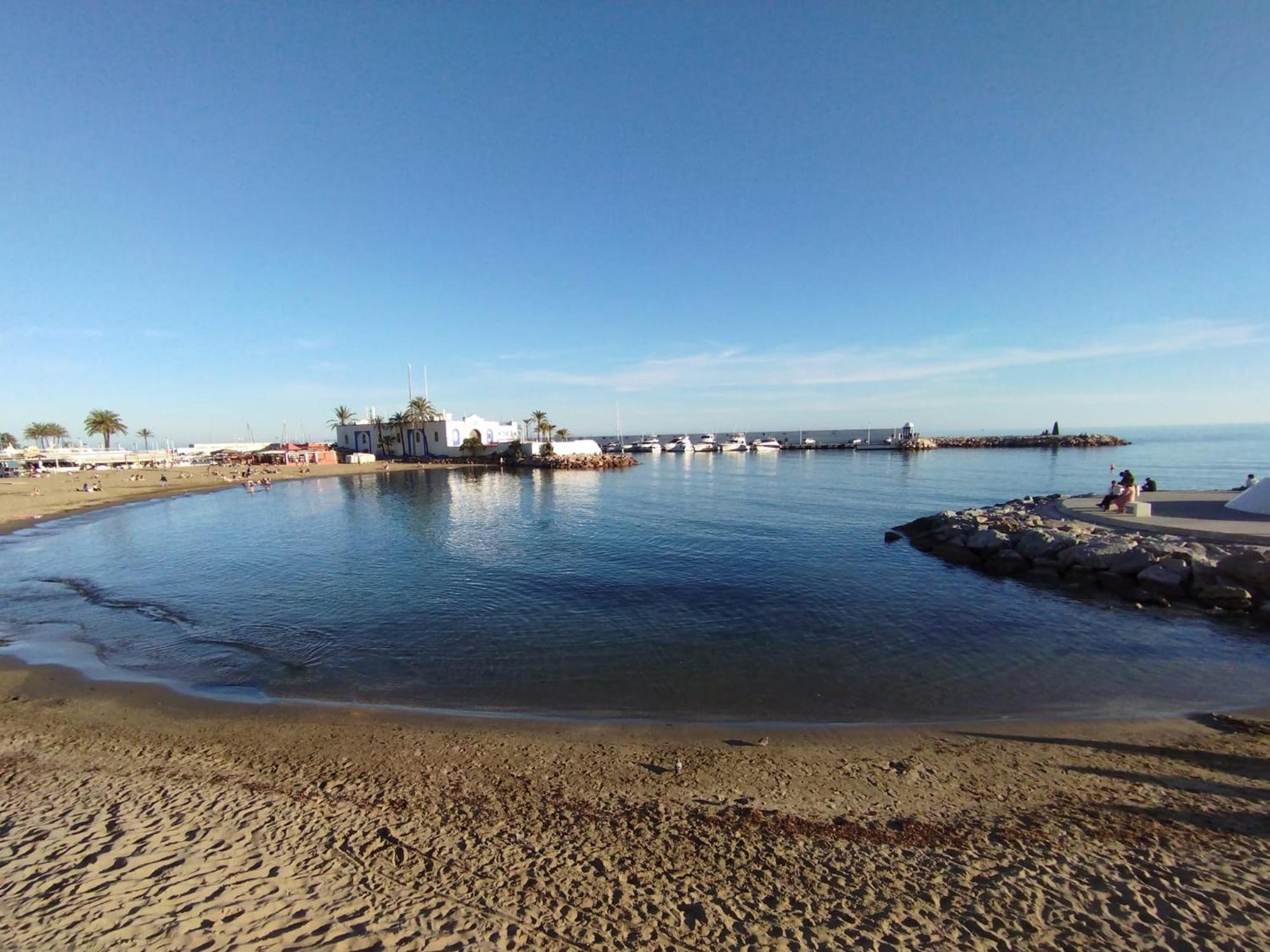 Beachfront Studio With Stunning Sea Views Marbella Exterior photo